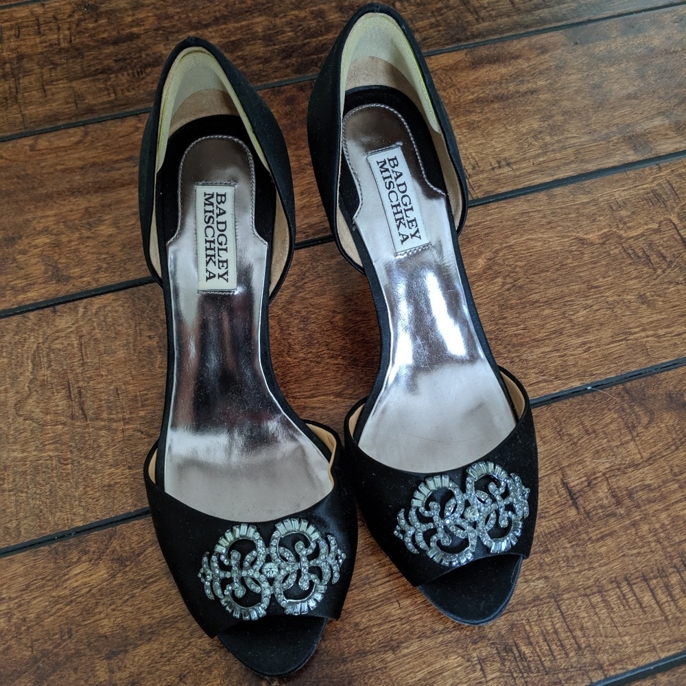 Badgley Mischka Salsa Satin D'Orsay Pump